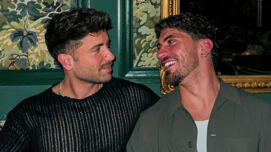 Pablo Alborán confirma su relación con el modelo Juan Sesma tras meses de rumores
