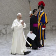 El papa pide prestar apoyo a Colombia tras las inundaciones