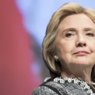 Hillary Clinton acusa a Donald Trump de “encubrimiento” por manejo de archivos de Jeffrey Epstein