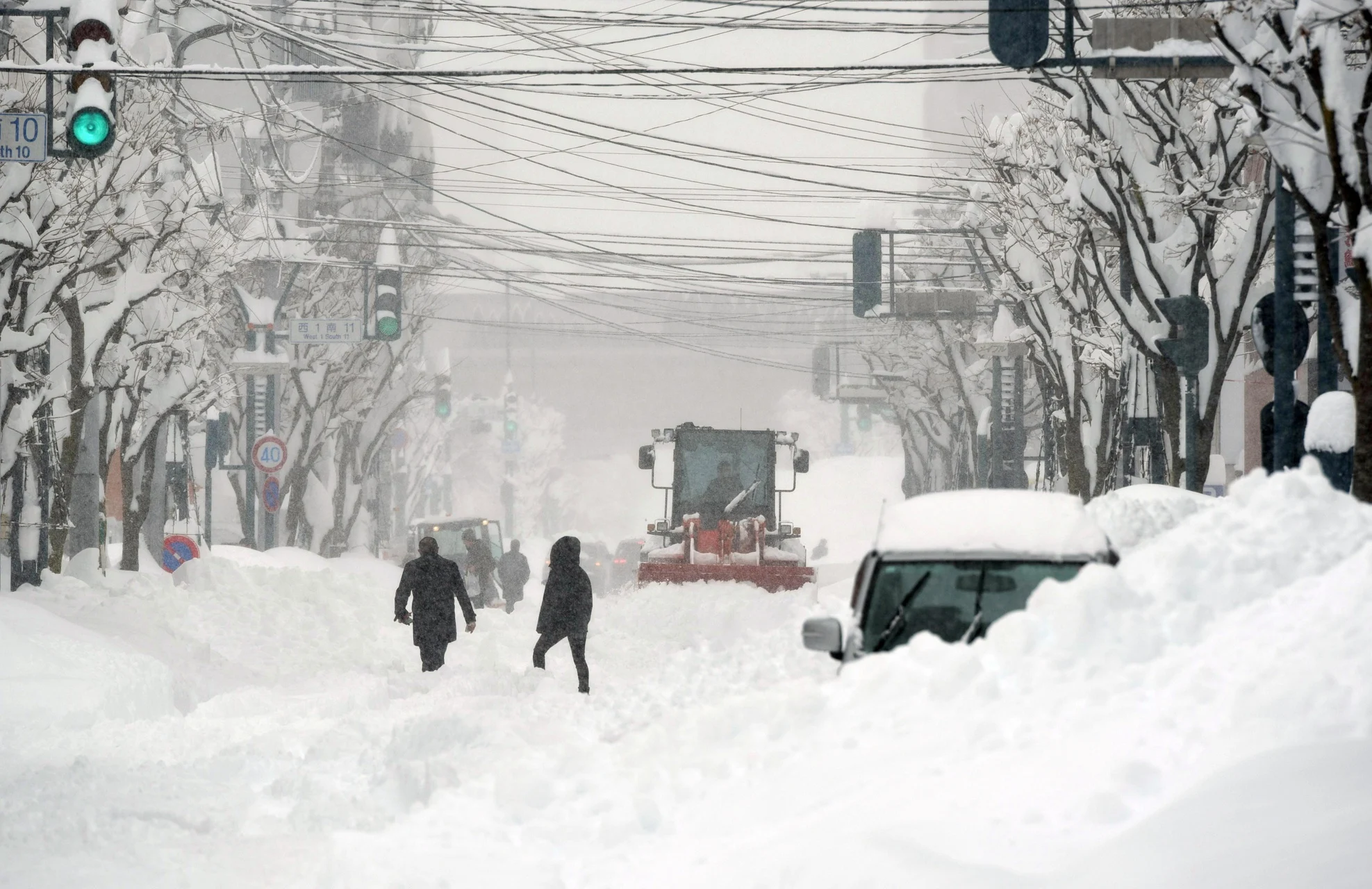 Al menos 46 fallecidos y más de medio millar de heridos por las fuertes nevadas en Japón