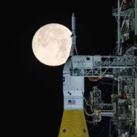 La misión Artemis II de la NASA inicia la prueba de combustible pese a las bajas temperaturas en Florida
