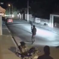 Cámara capta asalto a repartidores de pizza en Los Frailes I