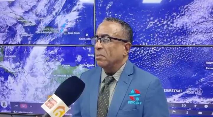 Indomet advierte aguaceros fuertes esta noche; lluvias disminuirán este lunes