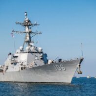 Buques estadounidenses arriban a Puerto Príncipe en el marco de la Operación Southern Spear