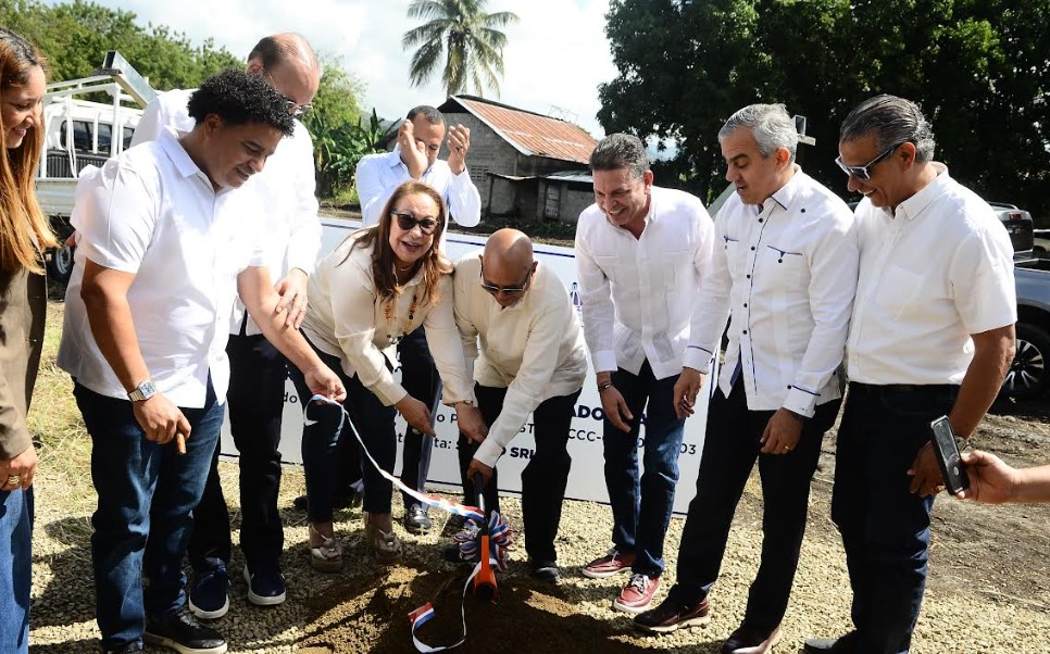 Proindustria inicia construcción de verja perimetral del Parque Industrial de Canca la Piedra con inversión de RD$60 millones
