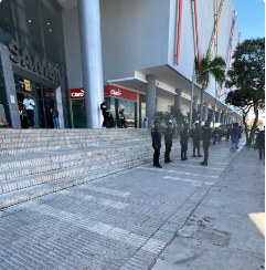 Policía Nacional refuerza labores preventivas ante falla eléctrica nacional