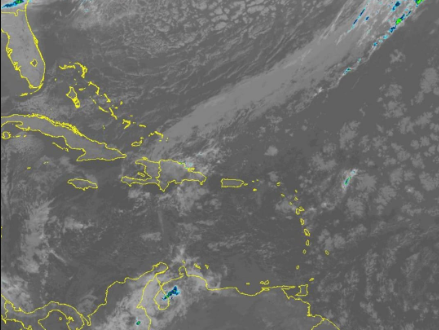 Sistema frontal mantiene lluvias fuertes y alertas meteorológicas en varias provincias