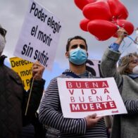 La isla británica de Jersey aprueba una ley de suicidio asistido