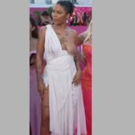Tokischa impacta en Premio Lo Nuestro con arriesgado vestido de pasarela