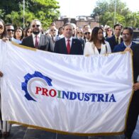 Proindustria rinde honor a los héroes de la Independencia Nacional ante el Altar de la Patria