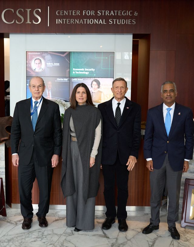 Canciller Roberto Álvarez y ministro Joel Santos participan en reunión sobre minerales críticos convocada por Estados Unidos