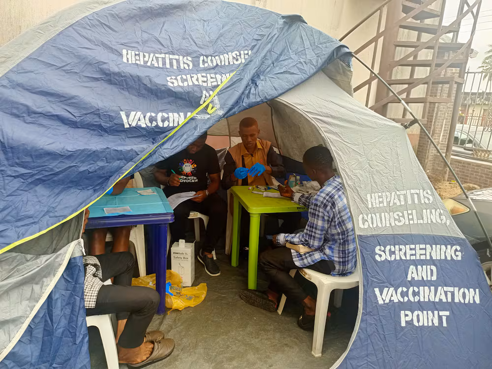 Hasta un 40% de las organizaciones han reportado “altos impactos” en su trabajo, según encuestas hechas por la Coalición para la Eliminación Global de la Hepatitis y otros grupos que alertan sobre el riesgo de un repunte de casos y de graves enfermedades hepáticas