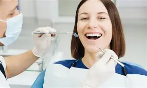 Conmemoración del Día Internacional del Dentista: Reconociendo la labor de quienes cuidan nuestra salud bucal