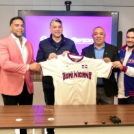Arajet firma como línea oficial de los equipos nacionales de la Federación Dominicana de Béisbol
