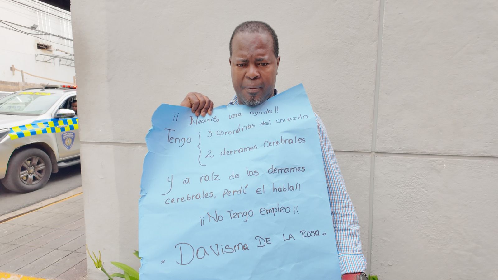 Perdió el habla tras dos derrames cerebrales, pero no la voluntad de trabajar y alimentar a su familia