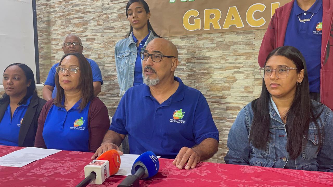 Niños con una Esperanza al borde del colapso: recorte del 30 % pone en riesgo atención a niños vulnerables en Santiago.