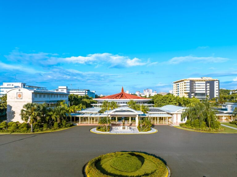 Universidad Autónoma de Santo Domingo ofrecerá diplomados virtuales para la diáspora dominicana
