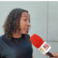 Estilista denuncia intento de homicidio, amenazas y presuntas irregularidades judiciales en Sosúa