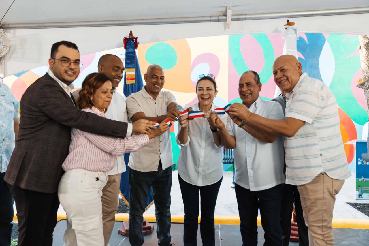 Carolina recupera espacio público y lo transforma en nuevo parque lineal Villa María