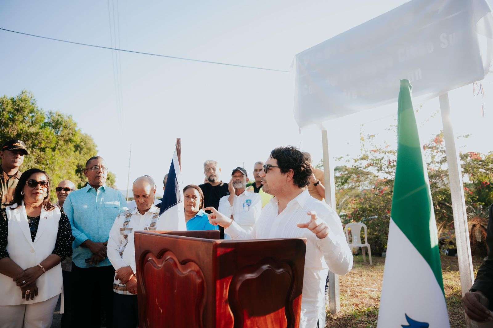 Hostos Rizik devela señalización del Corredor Ecológico Cibao Sur Padre Luis Quinn