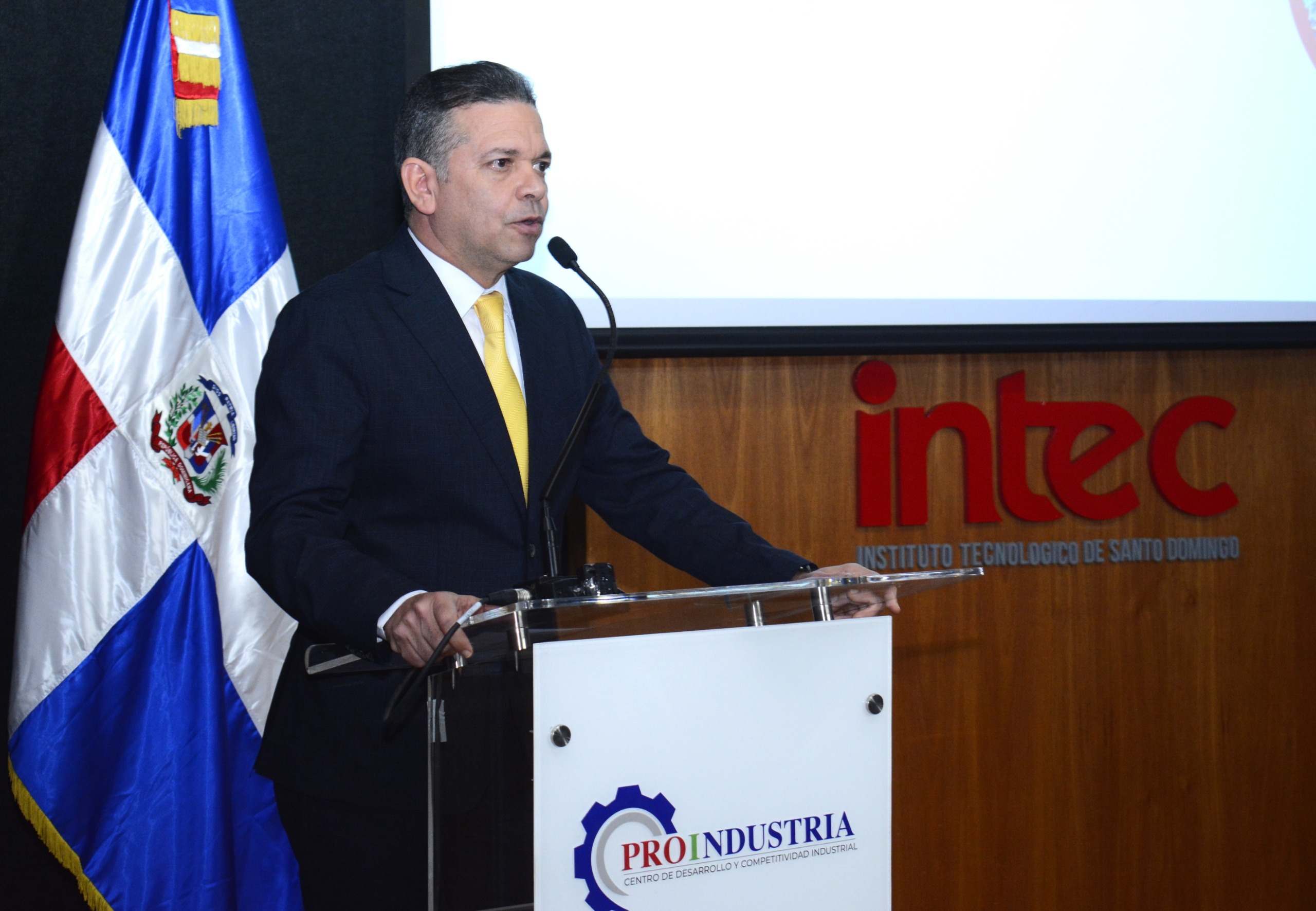 Proindustria e INTEC certifican profesionales del sector manufacturero en Gestión Estratégica de la Innovación