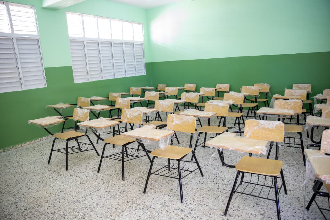 Abinader inaugura liceo en Azua con capacidad para más de 595 estudiantes