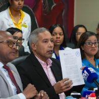 Pediatra apresado en el Robert Reid no descarta demandar a mujer que lo denunció por presunta agresión
