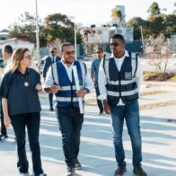 Carolina supervisa avances en construcción del Malecón Deportivo y del Paseo 30 de Mayo