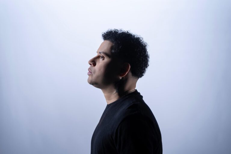 Shadow Blow aterriza en Europa e inicia su tour 2026