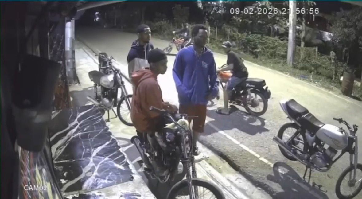 Asalto múltiple desata pánico en Los Montones, San Cristóbal