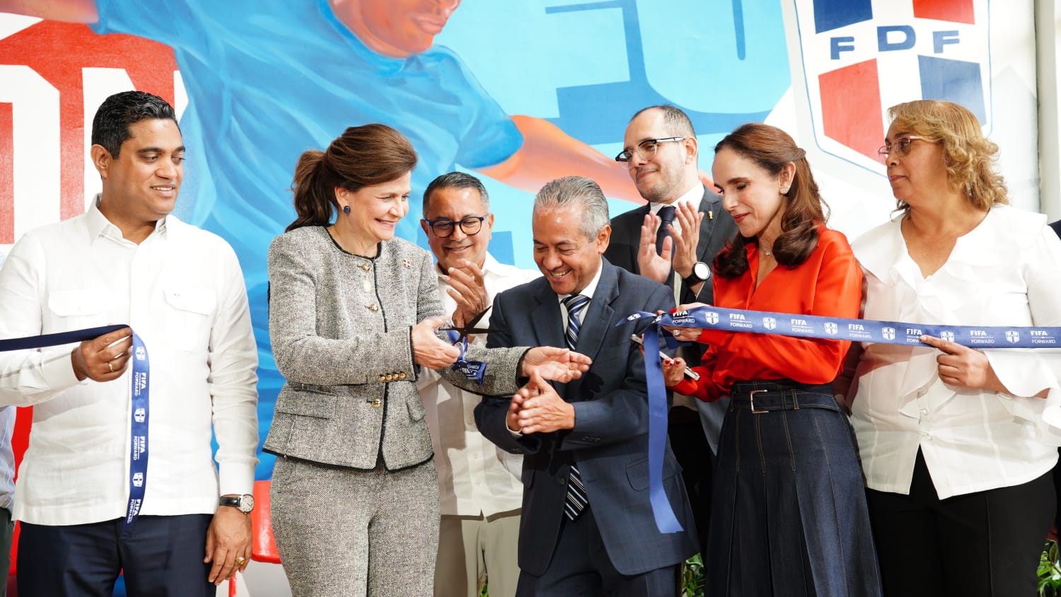Inauguran Centro de Alto Rendimiento de la Federación Dominicana de Fútbol