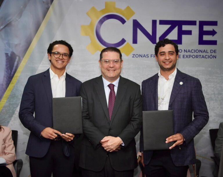 Cibao Park formaliza su operación como zona franca