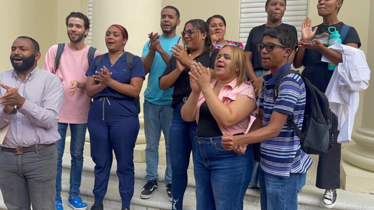 Crisis en Medicina UASD Santiago