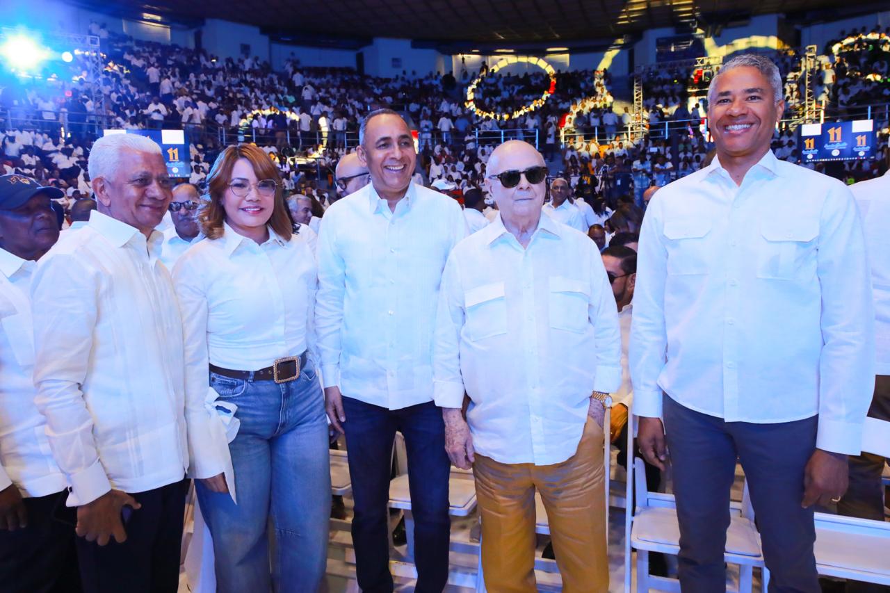Hipólito Mejía resalta estabilidad democrática en aniversario del PRM