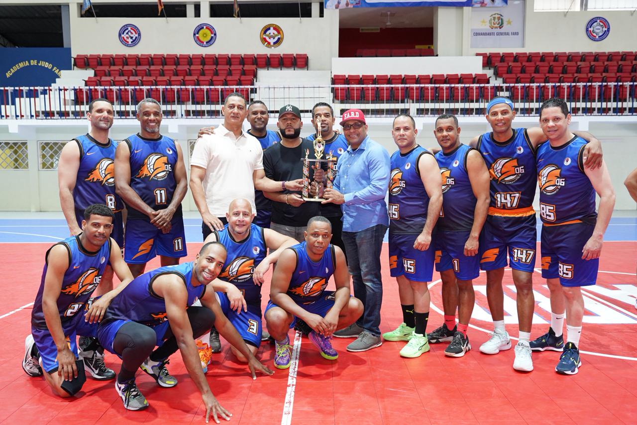 Sobrevivientes 2006 conquista título en VII Torneo de Oficiales Académicos