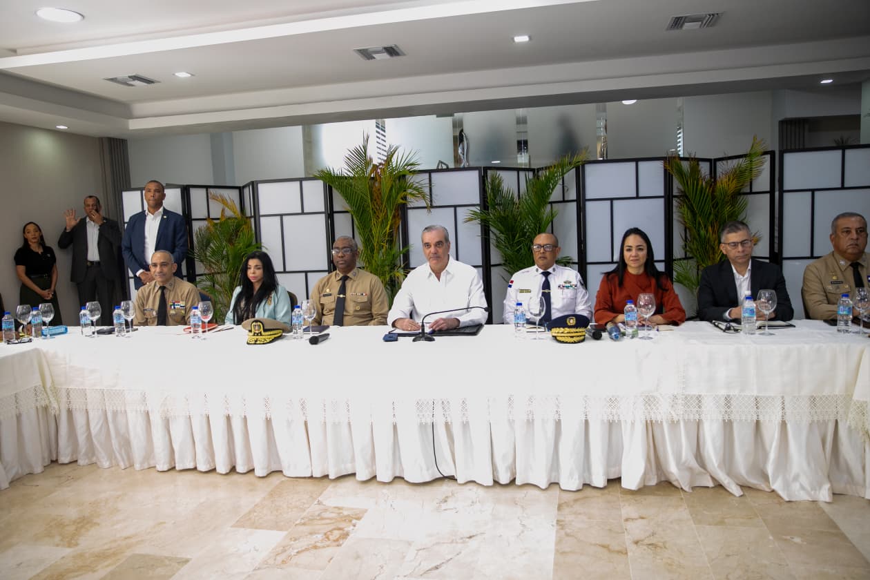 Abinader encabeza reunión de seguimiento del Plan de Seguridad Ciudadana