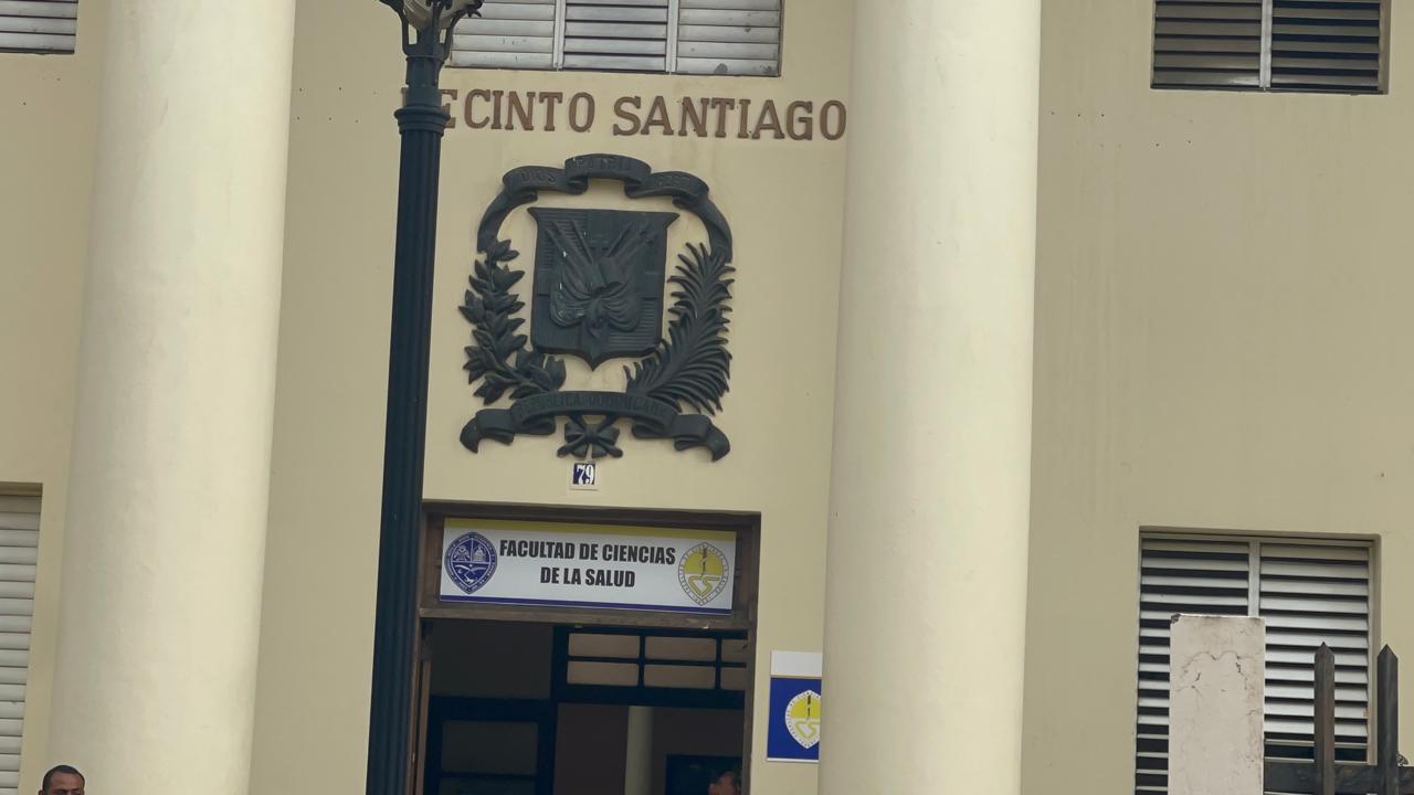 Director de la UASD Santiago reclama edificio digno para Ciencias de la Salud