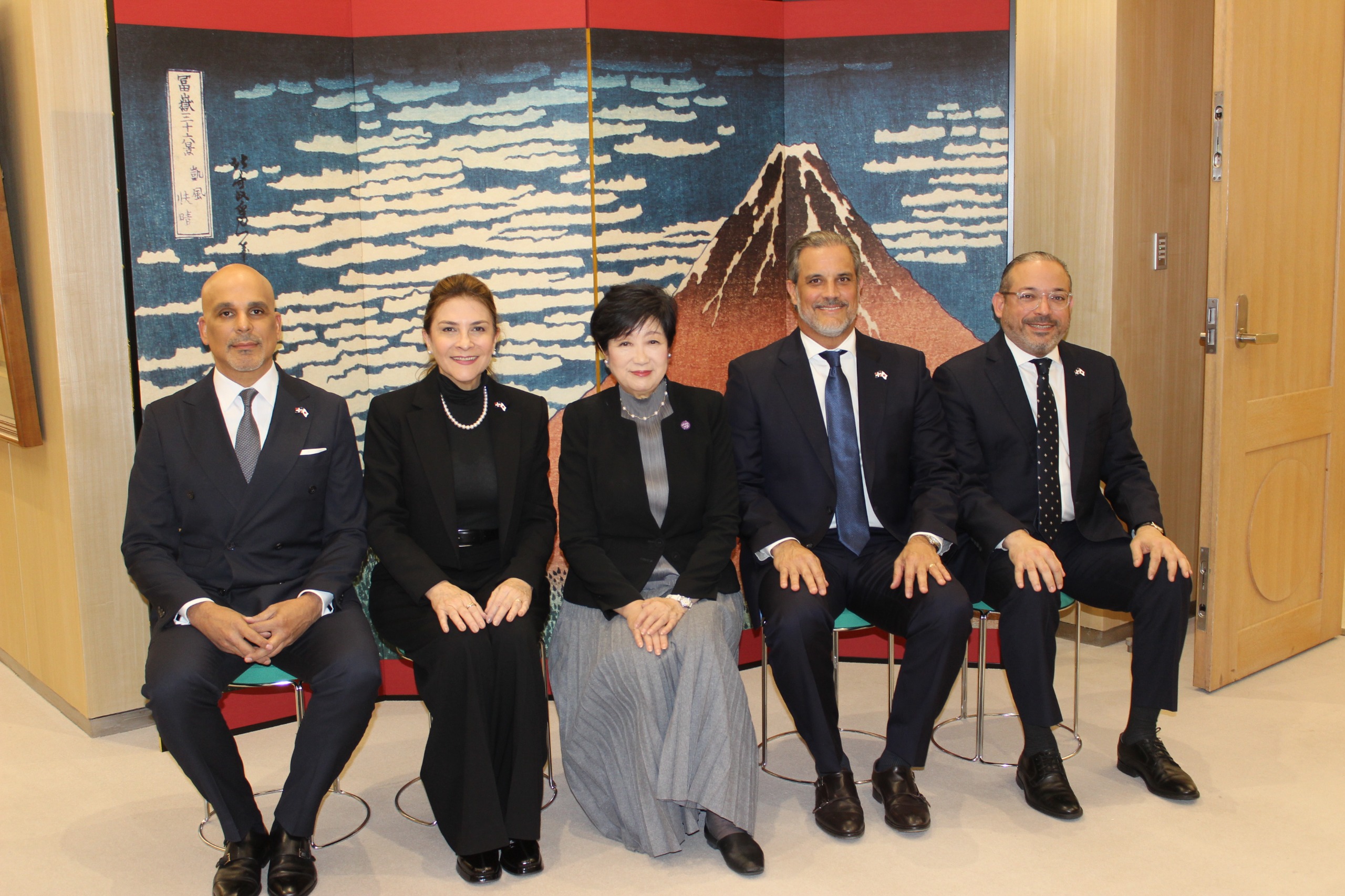 Carolina resalta labor de dominicanos residentes en el exterior durante visita a Japón