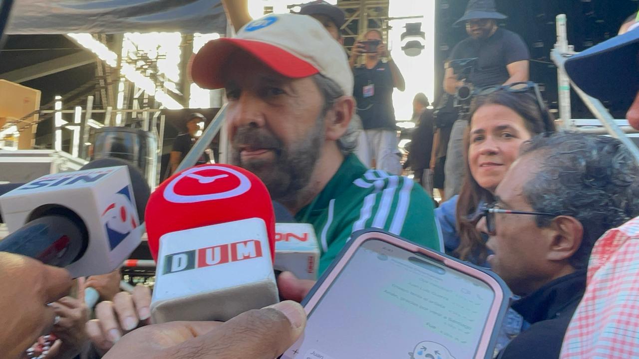A pocas horas de su regreso a Santiago, Juan Luis Guerra agradece a la ciudad