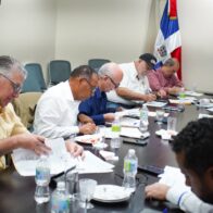 Conaleche impulsa producción láctea con préstamos al 6 % anual para productores
