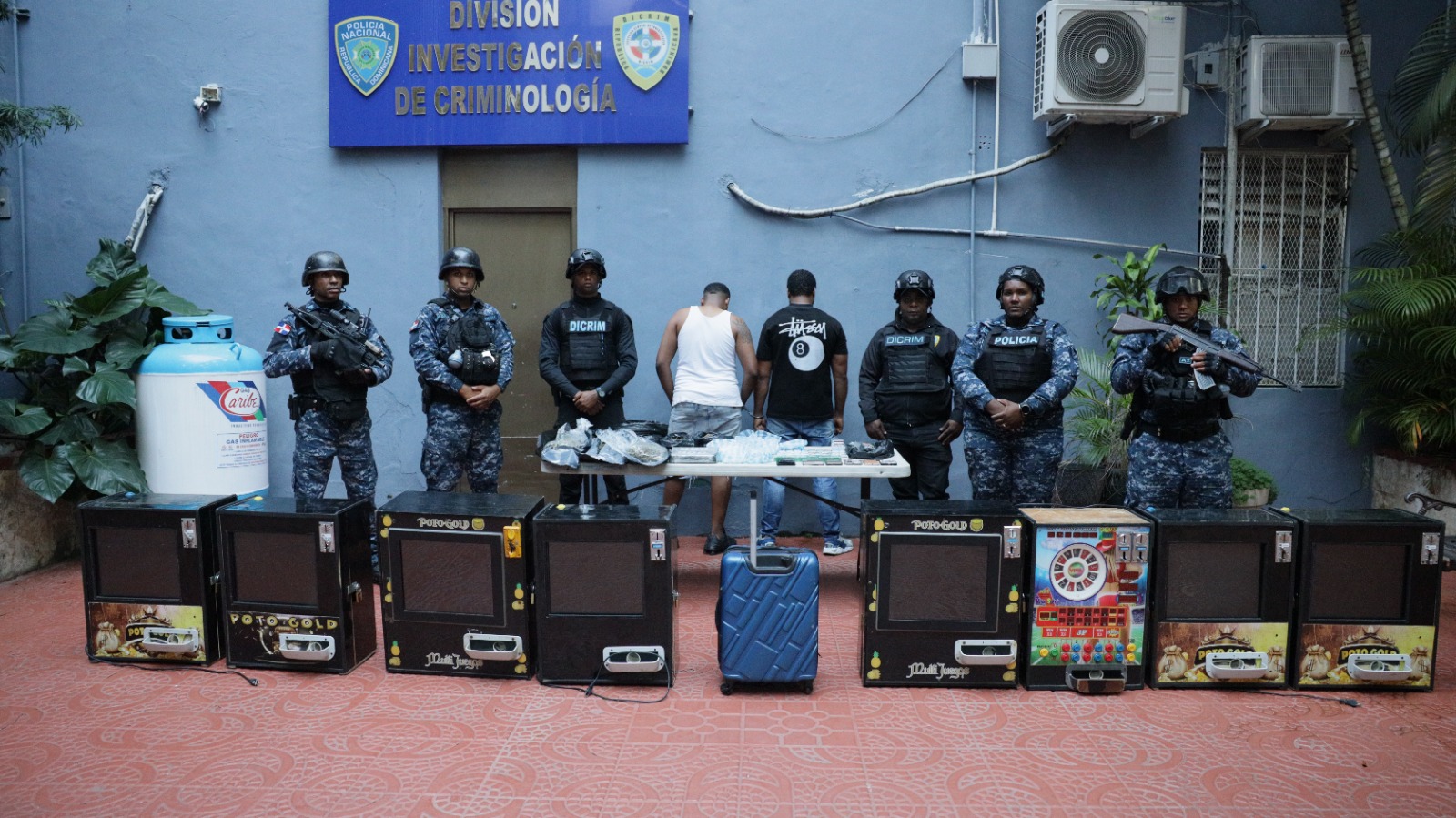 PN ocupa cocaína, crack, marihuana y balanzas en intervención policial en Capotillo, DN