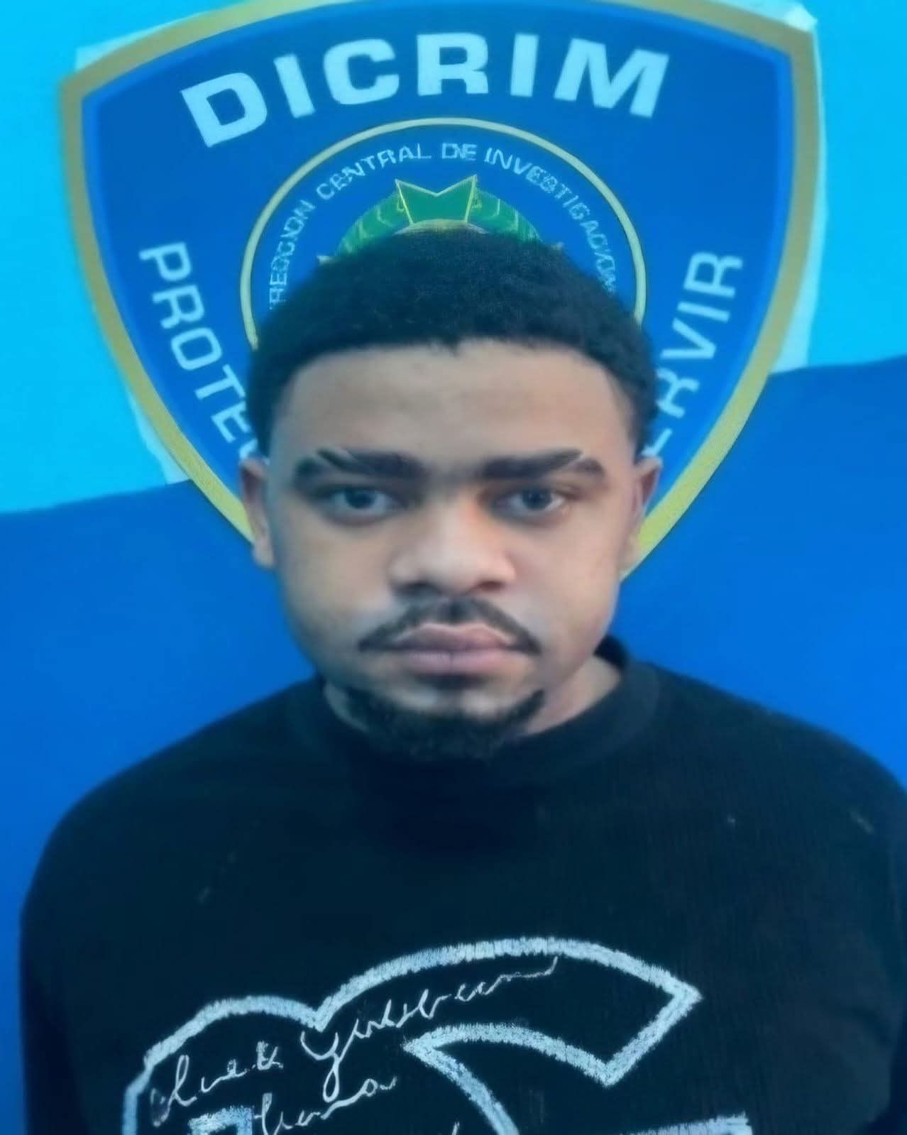 Capturan en Villa Hermosa a hombre buscado por asalto y herida de bala en Neyba