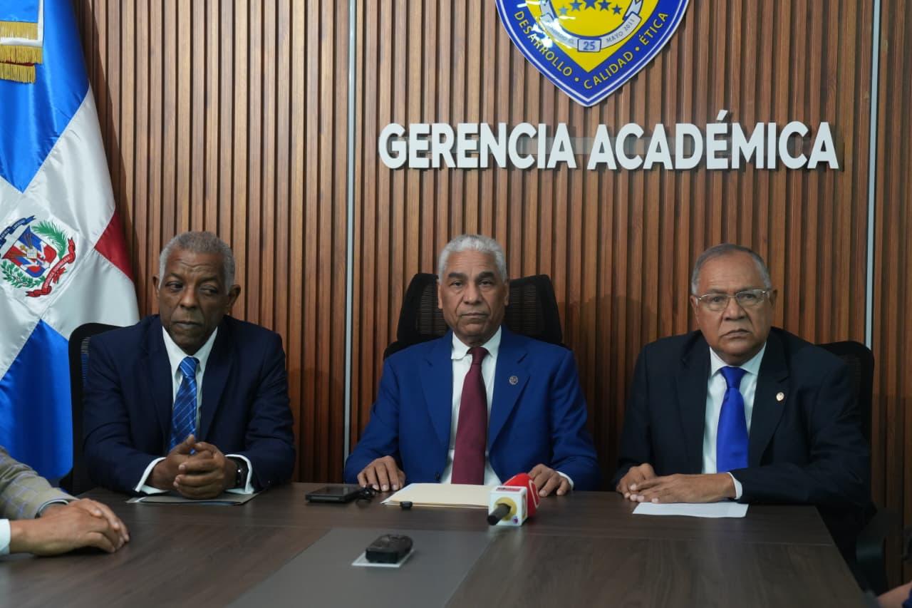 Óscar Rosario declina aspiraciones y sella alianza con Wilson Mejía por la Rectoría de la UASD 2026-2030