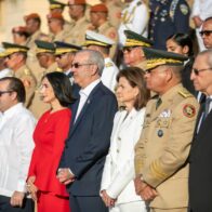 Abinader encabeza solemne acto con motivo del Día de la Bandera Nacional