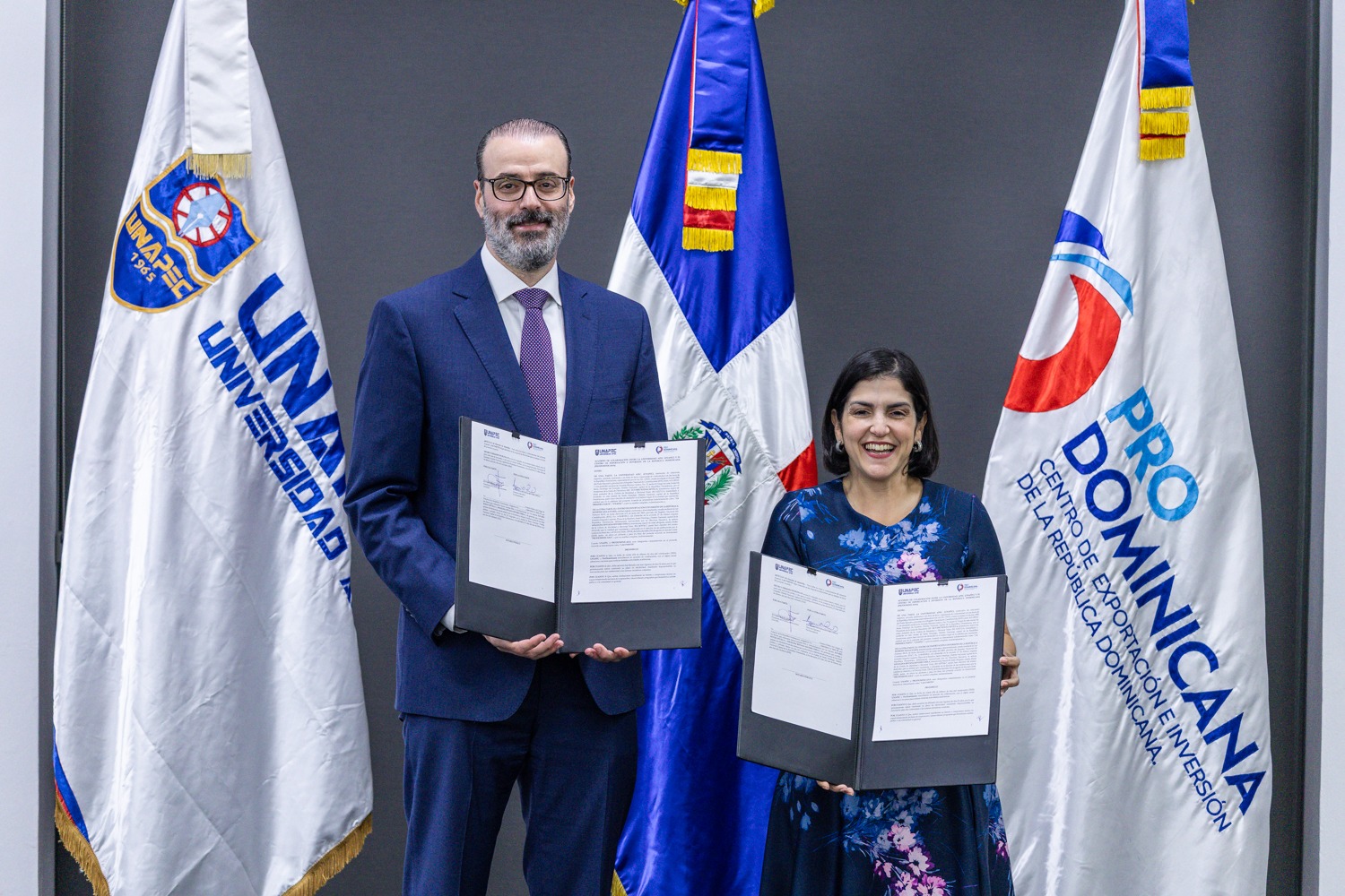 ProDominicana y Unapec renuevan acuerdo de colaboración para fortalecer formación académica del comercio exterior