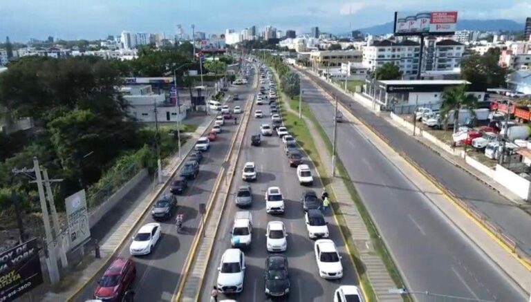 Alcaldía de Santiago anuncia cambio vial temporal en la marginal sur de la autopista Duarte