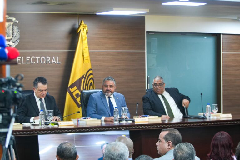 JCE fija el 21 de mayo de 2028 las elecciones presidenciales y congresuales