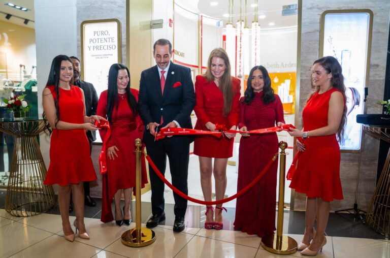Elizabeth Arden inaugura su tienda boutique en Galería 360 con un concepto de experiencia premium