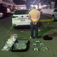 Interceptan hombre en Boca Chica con cinco paquetes de presunta cocaína y una pistola