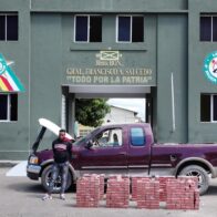 Ocupan 94 mil cigarrillos ocultos en una camioneta interceptada por el Ejército en Dajabón